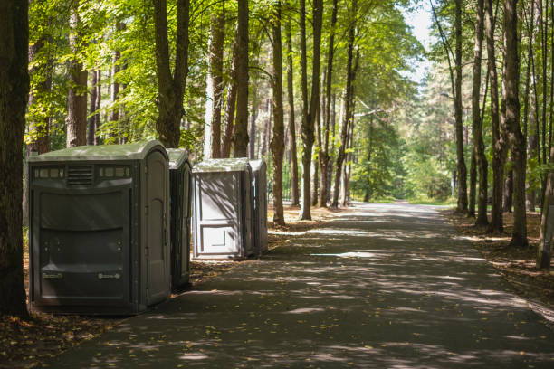 Best Portable toilet rental cost  in Claryville, KY